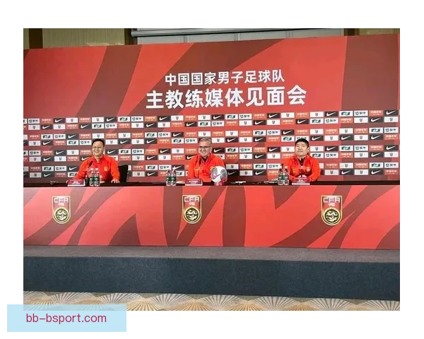 伊万科维奇正式接任中国男足主教练开启新征程